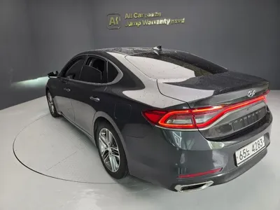 Hyundai Grandeur 2017, 130806 км, за 11900000 KRW