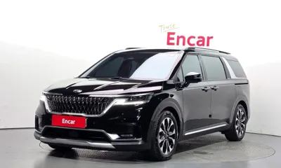 Kia Canival · 2021 год