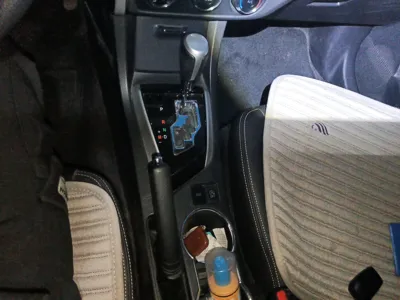 Toyota Corolla 2018, 72900 км, за 45815 CNY - фото 15
