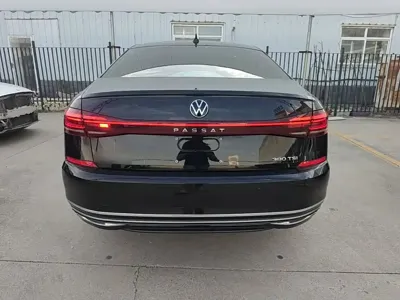 Volkswagen Passat 2024, 26600 км, за 120000 CNY - фото 6