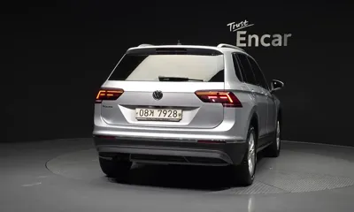 Volkswagen Tiguan 2018, 167695 км, за 17300000 KRW - фото 4