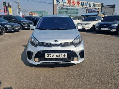 Kia Morning 2018, 83304 км, за 7800000 KRW
