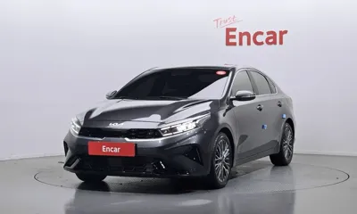 Kia K3 · 2022 год