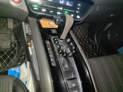 Honda Vezel 2017, 113500 км, за 60935.17 CNY - фото 11