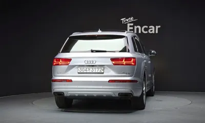 Audi Q7 2019, 130318 км, за 28900000 KRW
