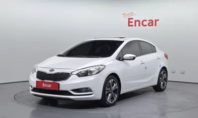 Kia K3 · 2015 год