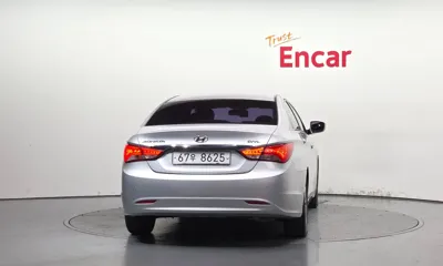 Hyundai Sonata 2014, 107114 км, за 5400000 KRW