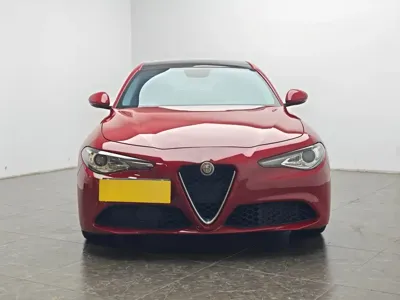 Alfa Romeo Giulia 2019, 63000 км, за 109800 CNY - фото 5