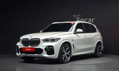 BMW X5 · 2022 год