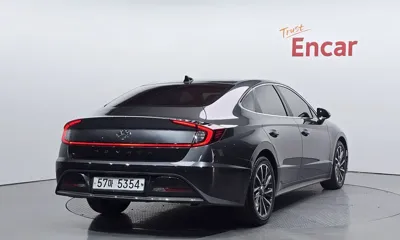 Hyundai Sonata 2020, 181773 км, за 10500000 KRW - фото 2
