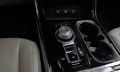 Kia Canival 2021, 160217 км, за 18000000 KRW - фото 9