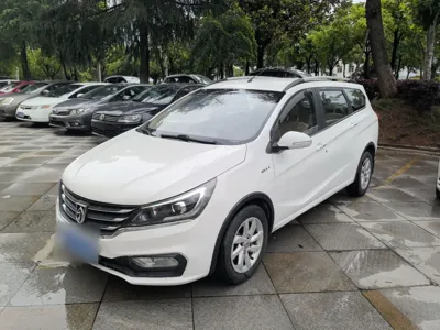 Baojun 310W · 2017 год