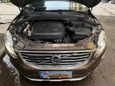 Volvo XC60 2016, 112000 км, за 53500 CNY - фото 12