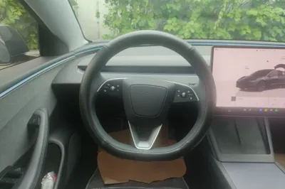 Tesla Model 3 2025, 16200 км, за 201722.94 CNY - фото 5