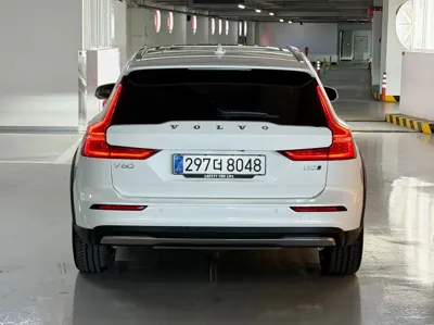 Volvo V60 2025, 4280 км, за 51500000 KRW - фото 4