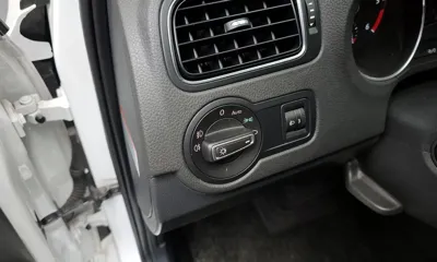 Volkswagen Polo 2015, 74522 км, за 7700000 KRW - фото 18