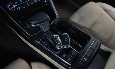 Hyundai Grandeur 2017, 99735 км, за 15600000 KRW - фото 9