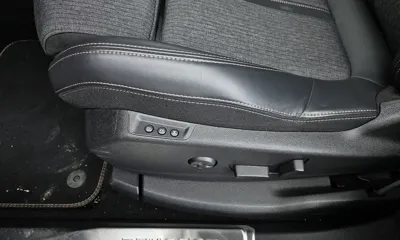 Peugeot 3008 2018, 24494 км, за 19000000 KRW - фото 31