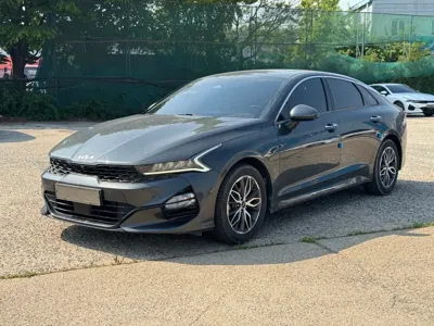 Kia K5 · 2023 год