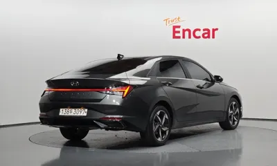 Hyundai Avante 2021, 99015 км, за 17800000 KRW