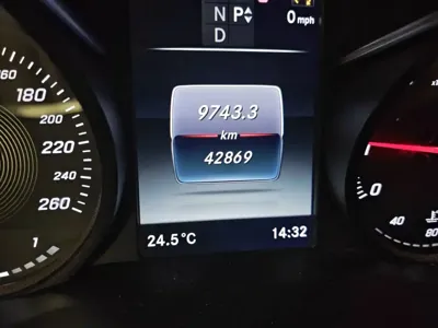 Mercedes-Benz V-Class 2018, 42900 км, за 134000 CNY - фото 5