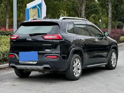 Jeep Cherokee 2017, 72000 км, за 28500 CNY - фото 4