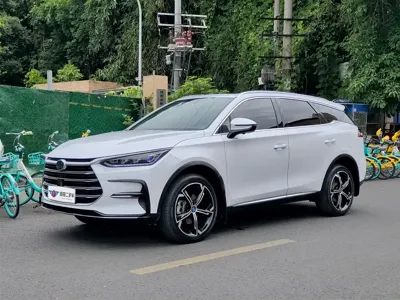 BYD Tang New Energy 2022, 68000 км, за 83800 CNY - фото 1