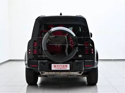 Land Rover Defender 2024, 52000 км, за 609000 CNY - фото 8