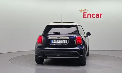 MINI Cooper 2023, 24977 км, за 37500000 KRW