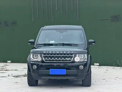 Land Rover Discovery 2015, 120000 км, за 193800 CNY