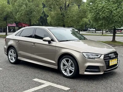 Audi A3 2019, 35000 км, за 62800 CNY - фото 3