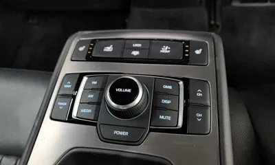 Hyundai Genesis 2016, 176105 км, за 8700000 KRW - фото 17