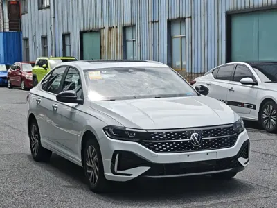 Volkswagen Lavida 2026, 300 км, за 100100 CNY