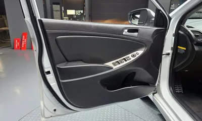 Hyundai Accent 2016, 107432 км, за 5900000 KRW - фото 24