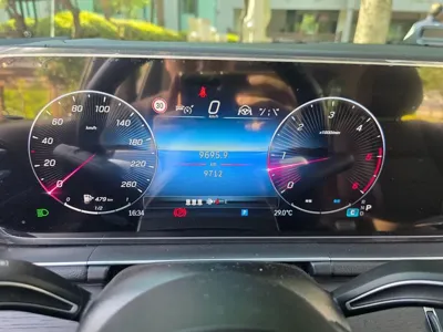 Mercedes-Benz GLE-Class 2025, 9747 км, за 109500000 KRW - фото 8