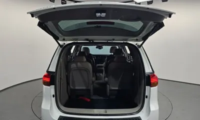 Kia Canival 2018, 149341 км, за 9900000 KRW - фото 19