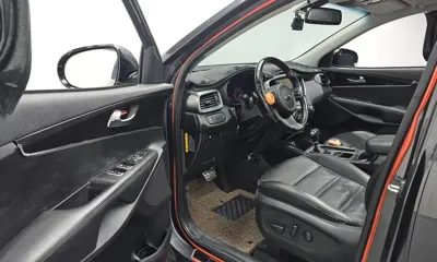 Kia Sorento 2015, 161576 км, за 8900000 KRW - фото 10