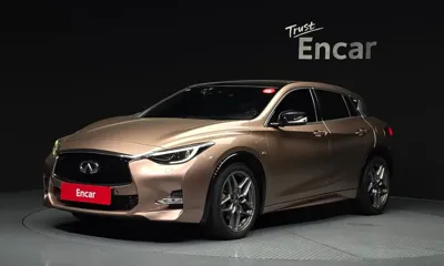 Infiniti Q30 2017, 104218 км, за 8990000 KRW - фото 1