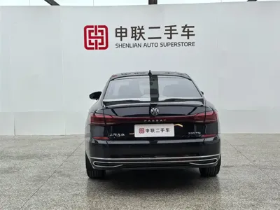 Volkswagen Passat 2023, 55599 км, за 103000 CNY