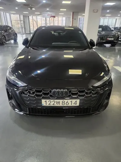 Audi A5 2025, 3300 км, за 53700000 KRW