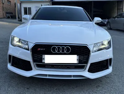 Audi A7 · 2012 год