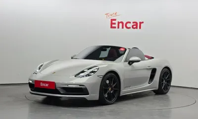 Porsche 718 · 2022 год