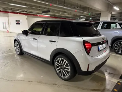 MINI Cooper 2026, 720 км, за 33810000 KRW