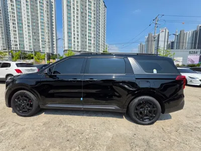 Kia Canival 2025, 16780 км, за 47500000 KRW