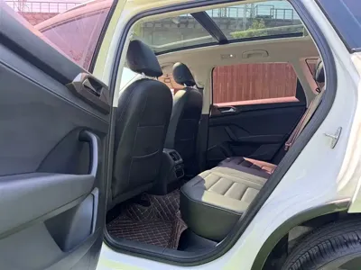 Volkswagen Tharu 2022, 13000 км, за 133800 CNY - фото 9