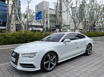 Audi A7 · 2016 год