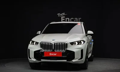 BMW X5 2025, 37951 км, за 104900000 KRW