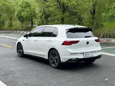 Volkswagen Golf 2022, 49000 км, за 108800 CNY - фото 7