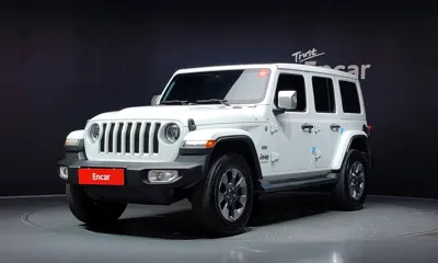 Jeep Wrangler · 2023 год