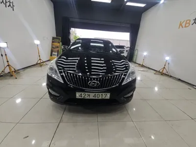 Hyundai Grandeur · 2012 год